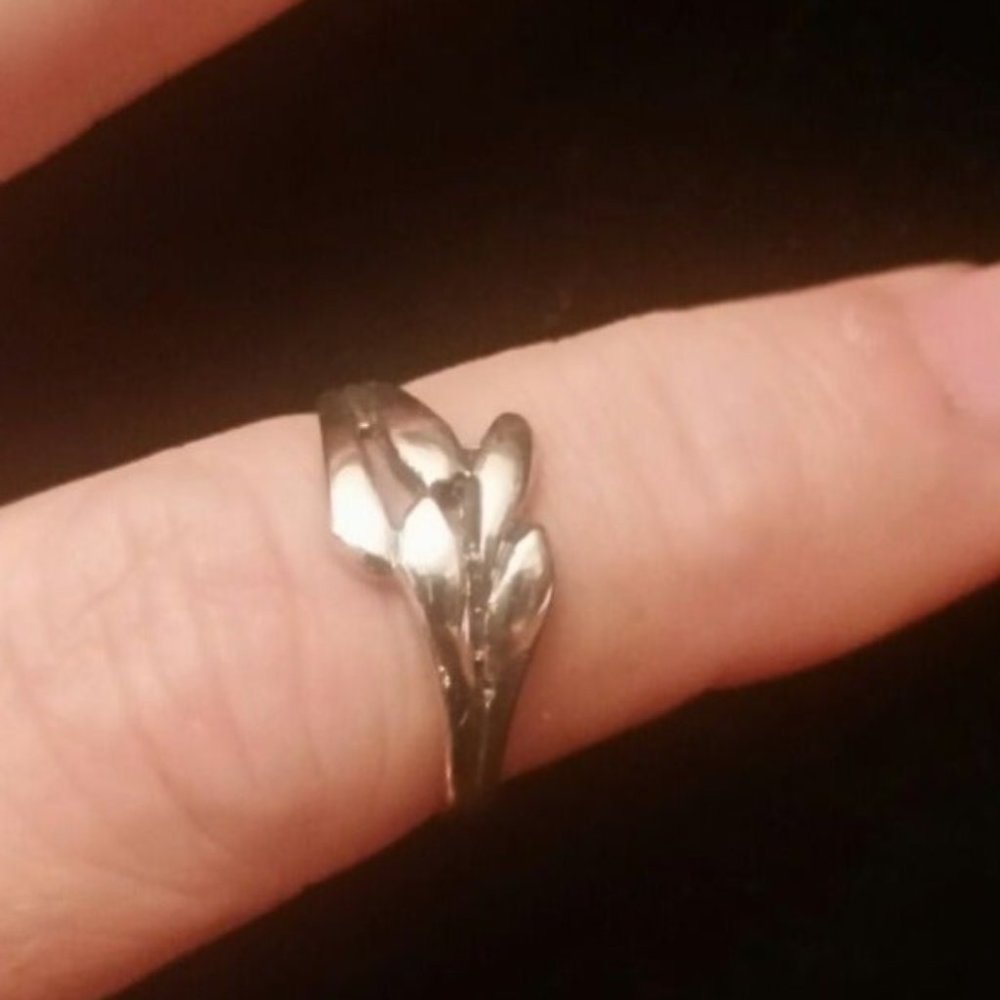 Sterling .925 Leaf Ring